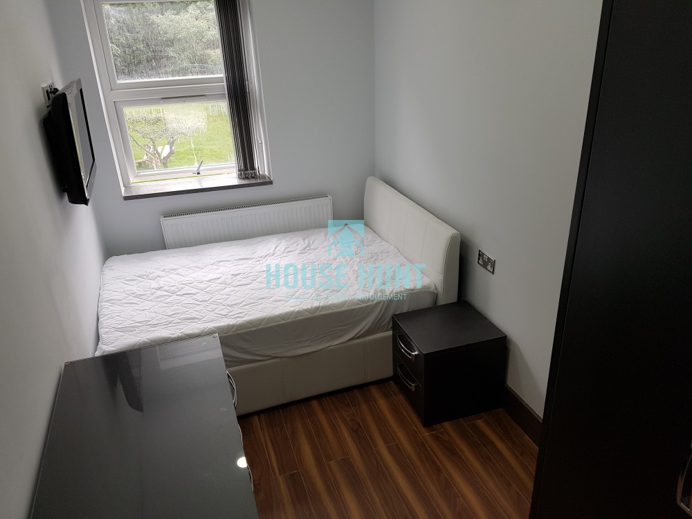 Renwick Apartments, 2 Bedroom Apartment, B29 7BL - Flat 205