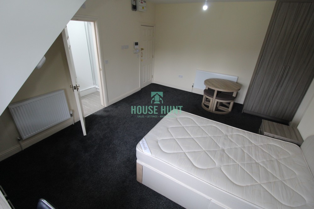 Flat 6D - Millennium Court, Selly Oak, Birmingham, B29 6ND