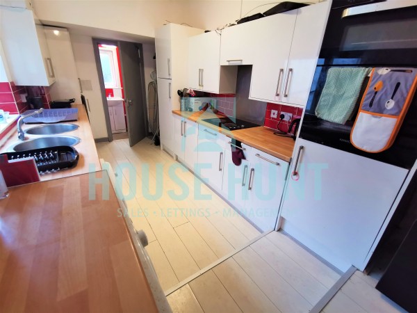 107 Heeley Road, Selly Oak, Birmingham, B29 6EJ