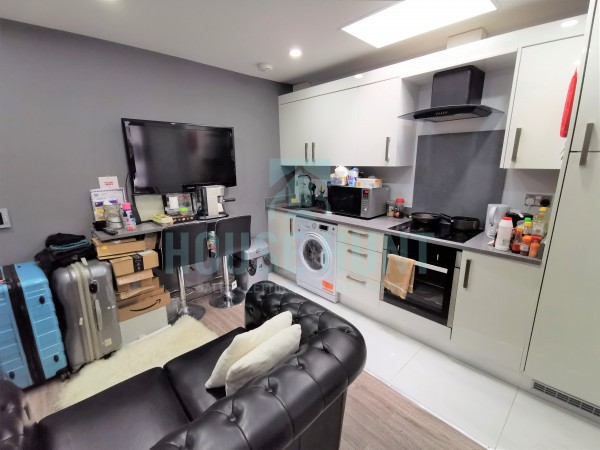 Renwick Apartments , 2 Bedroom Apartment, B29 7BL - Flat 306