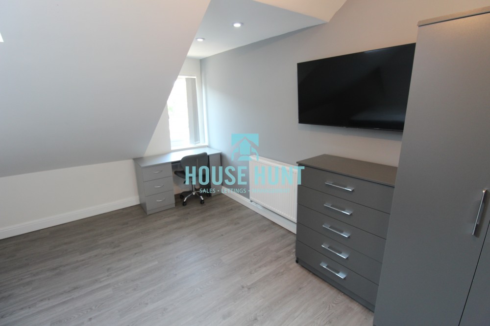 Flat 2 1020 Pershore Road, Selly Oak, Birmingham, B29 7PX