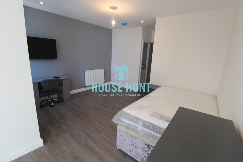 Flat 2 1020 Pershore Road, Selly Oak, Birmingham, B29 7PX