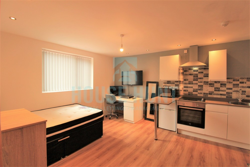 Flat 4 - 46 Rookery Road, Selly Oak, Birmingham, B29 7DQ