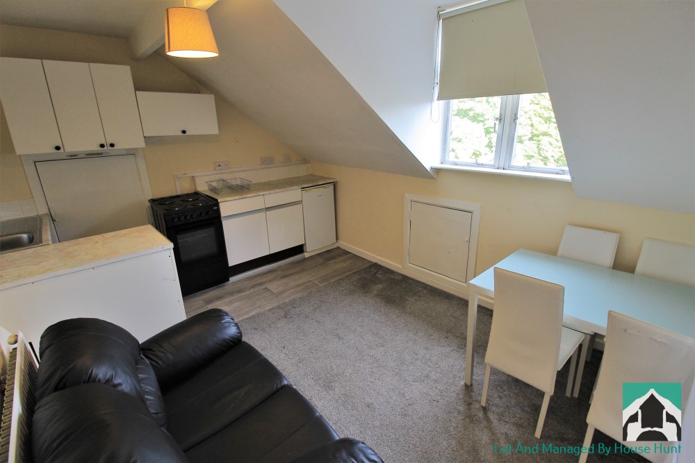 Flat 3 - 1016 Pershore Road, Birmingham, B29 7PX