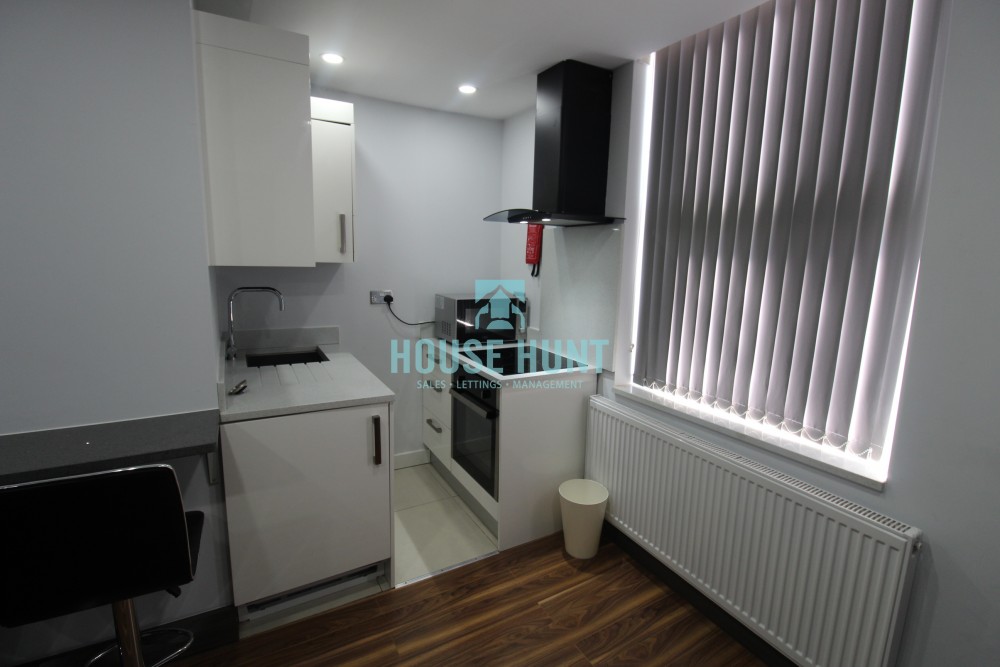 Renwick Apartments, Selly Oak, B29 7BL - Flat 203