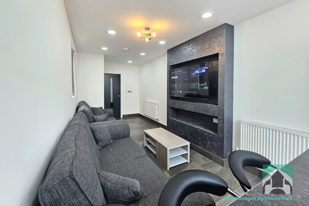 11 Sir Johns Road, Selly Park, Birmingham, B29 7EP
