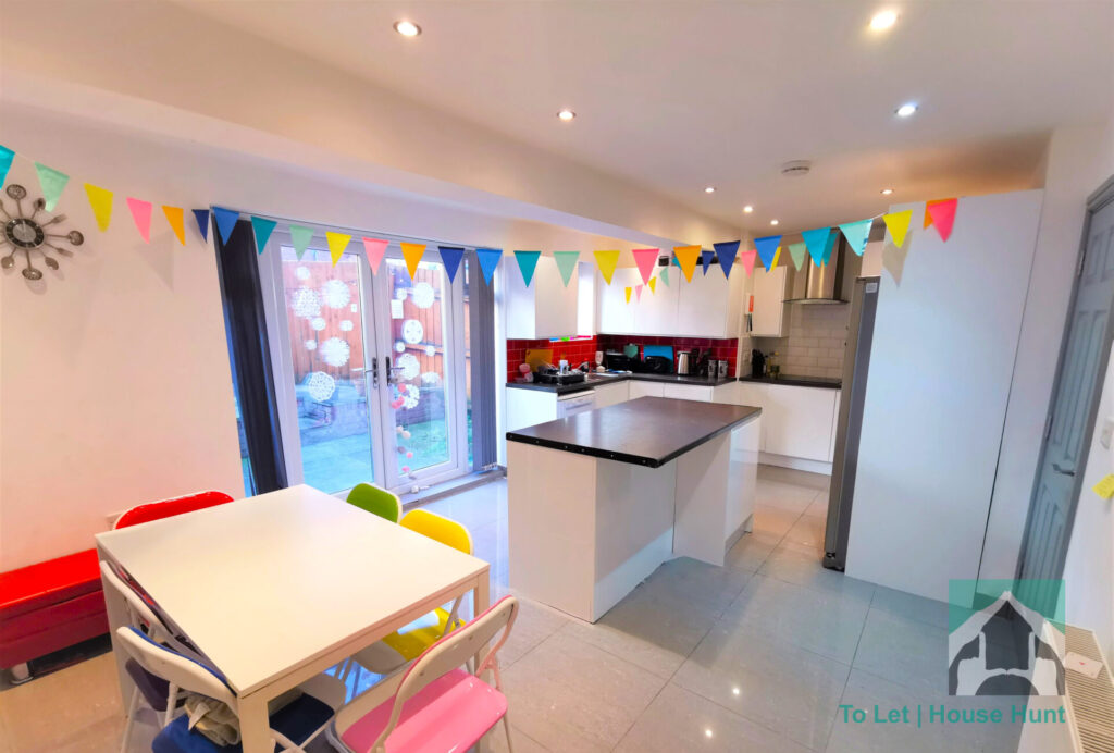 2 Teignmouth Road, Selly Oak, Birmingham, B29 7AZ