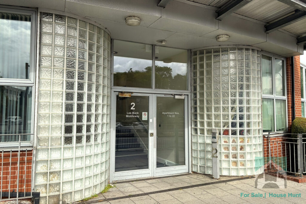 Apartment 2- 2 Lee Bank, Middleway, Birmingham, B15 2BE