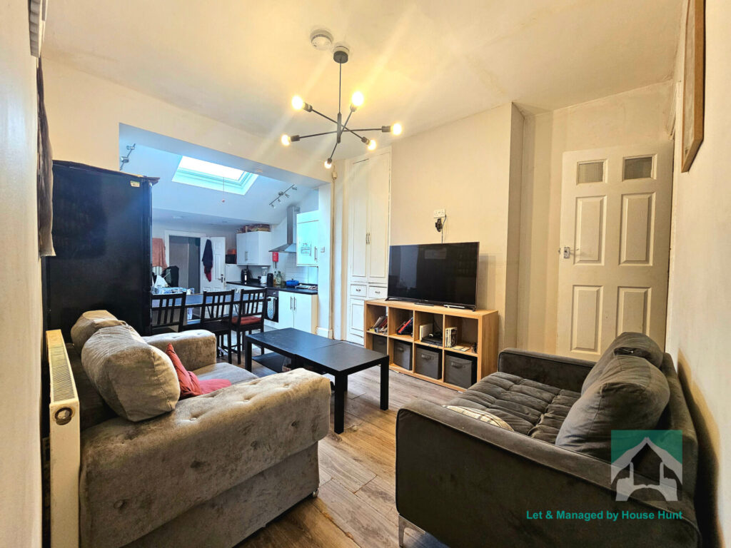 77 Dawlish Road, Selly Oak, Birmingham, B29 7AF