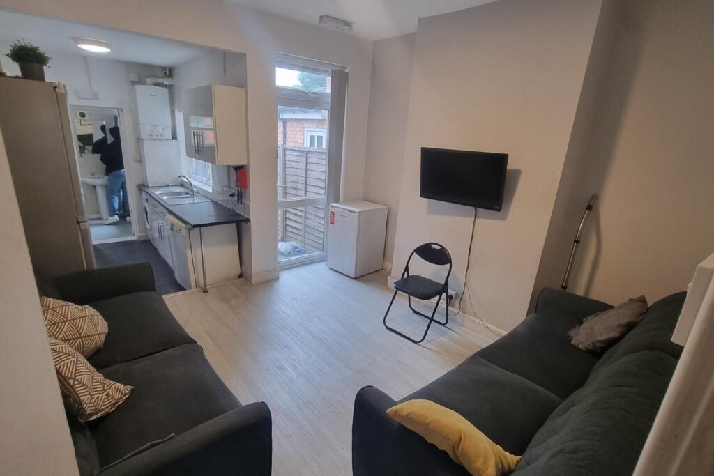 214 Hubert Road, Selly Oak, Birmingham, B29 6EP