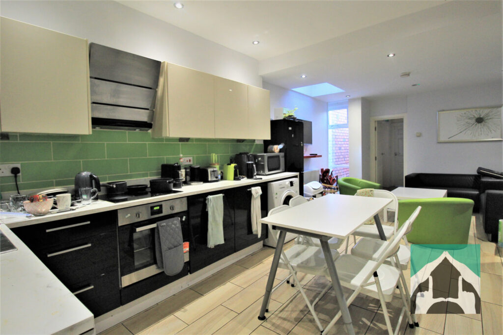 200 Tiverton Road, Selly Oak, Birmingham, B29 6BU