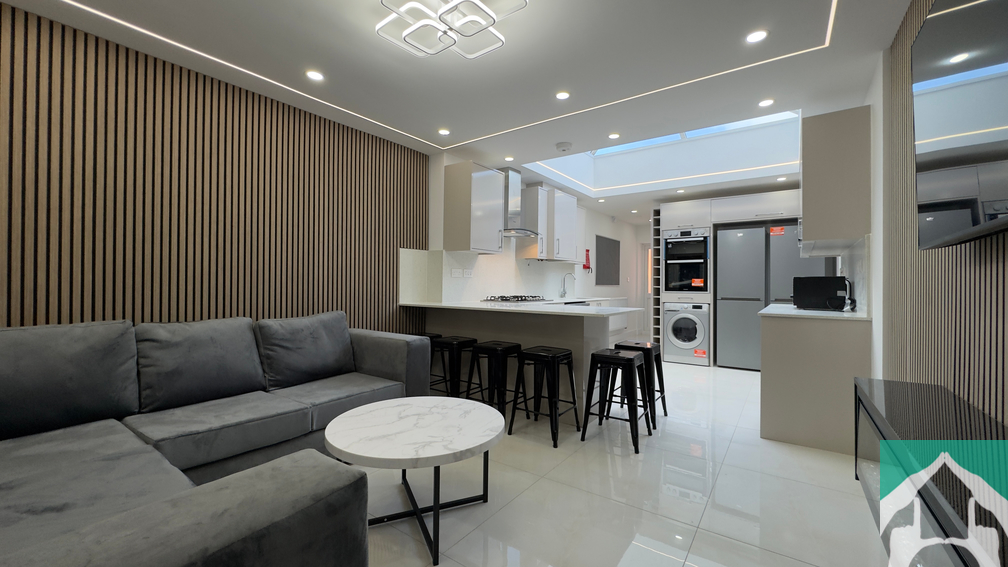 1 Totnes Grove, Dartmouth Road, Selly Oak, Birmingham, B29 6EB