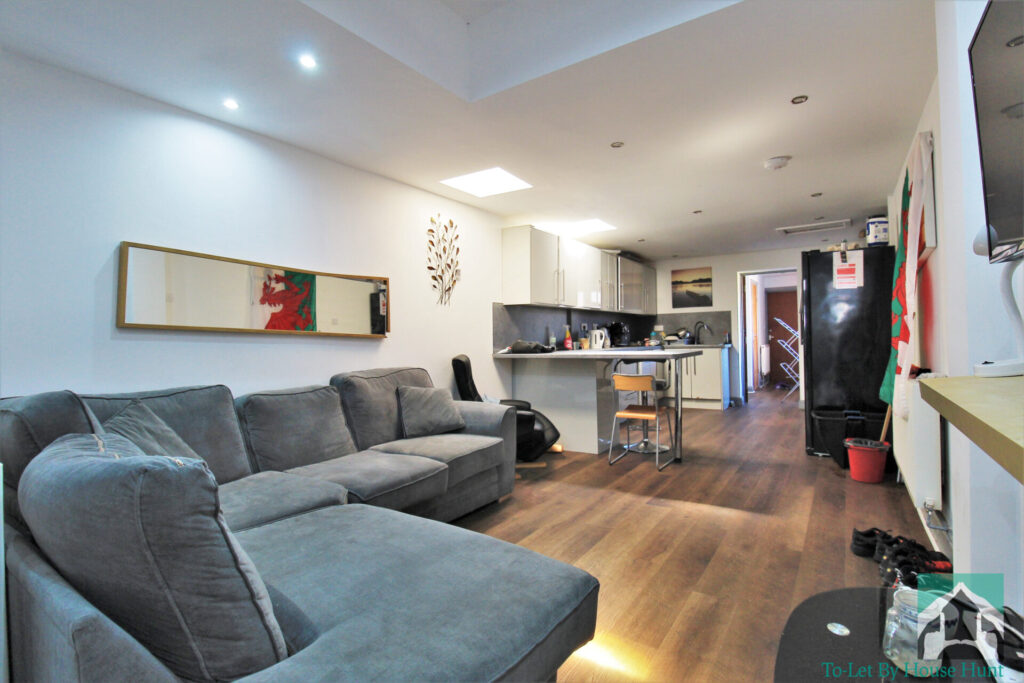 210 Tiverton Road, Selly Oak, Birmingham, B29 6BU