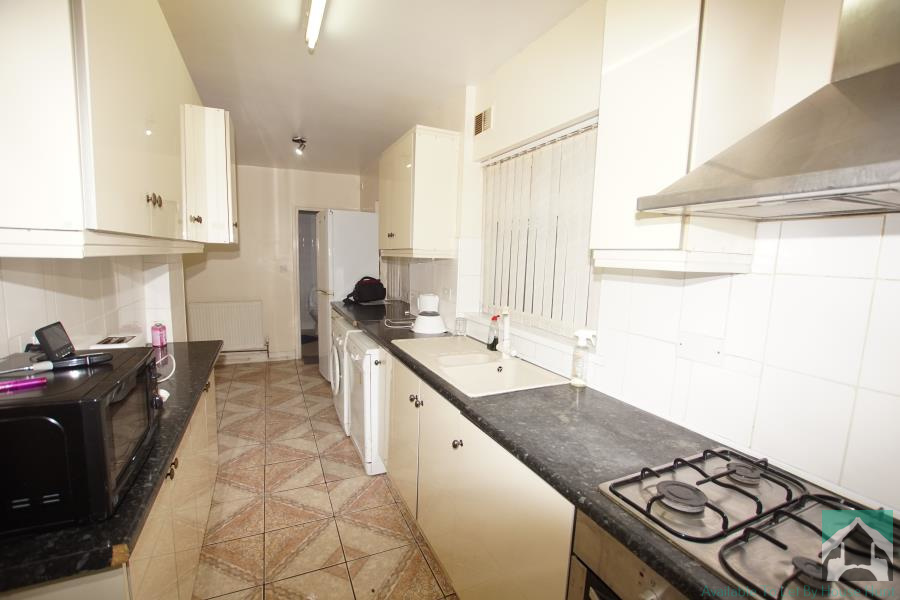 80 Oak Tree Lane, Selly Oak, Birmingham, B29 6HY